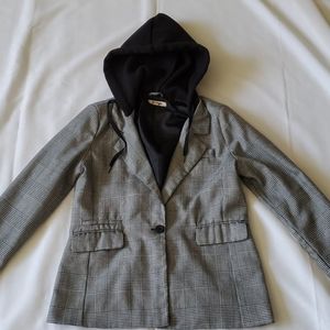 Cozy blazer with hood